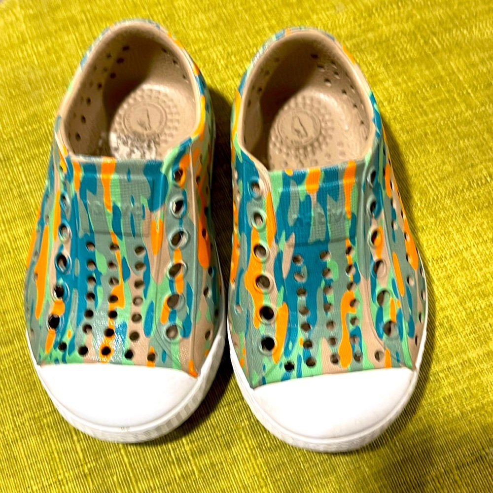 Native Shoes Unisex-Child Jefferson (Toddler sneaker size 5